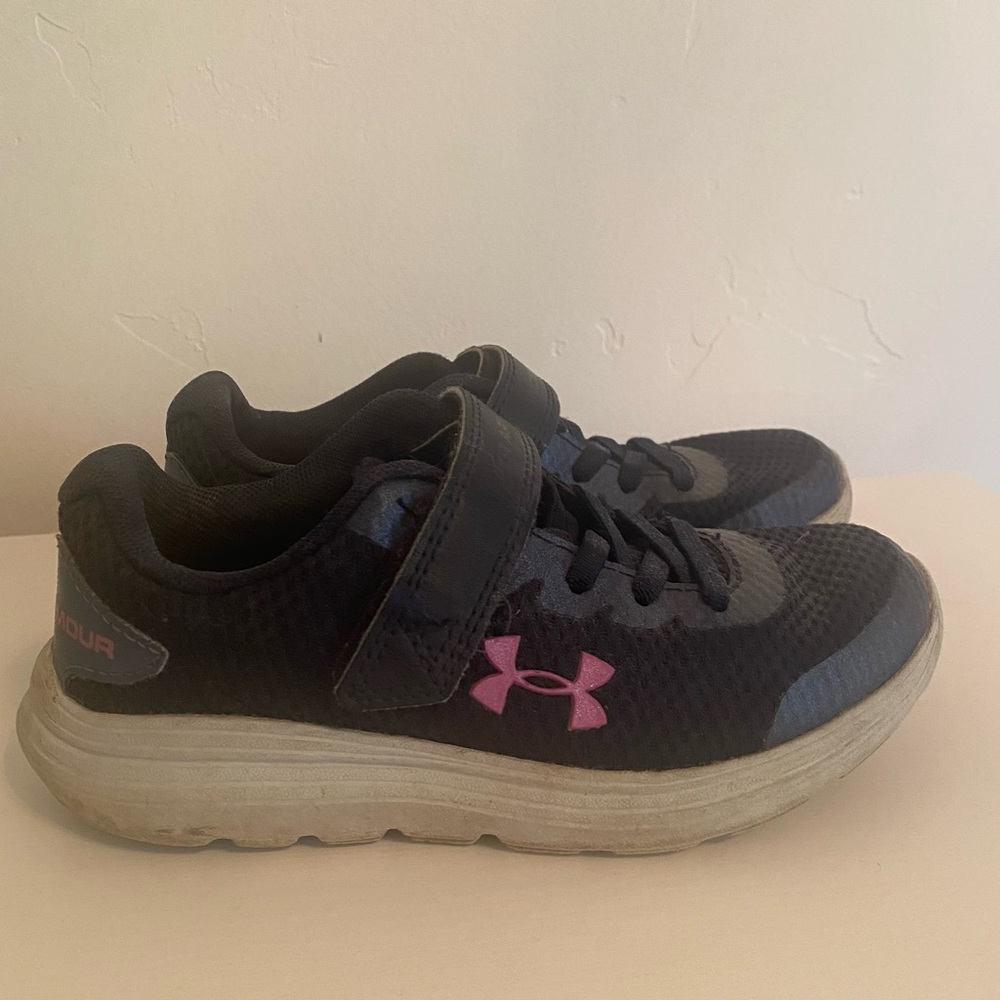Under Armour Kids Navy Blue Sneakers with Pink Logo
